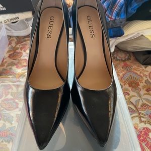 GUESS HIGH HEELS